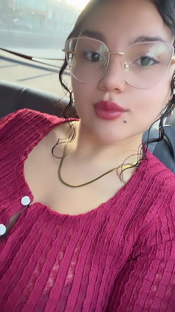 Valen from Colombia