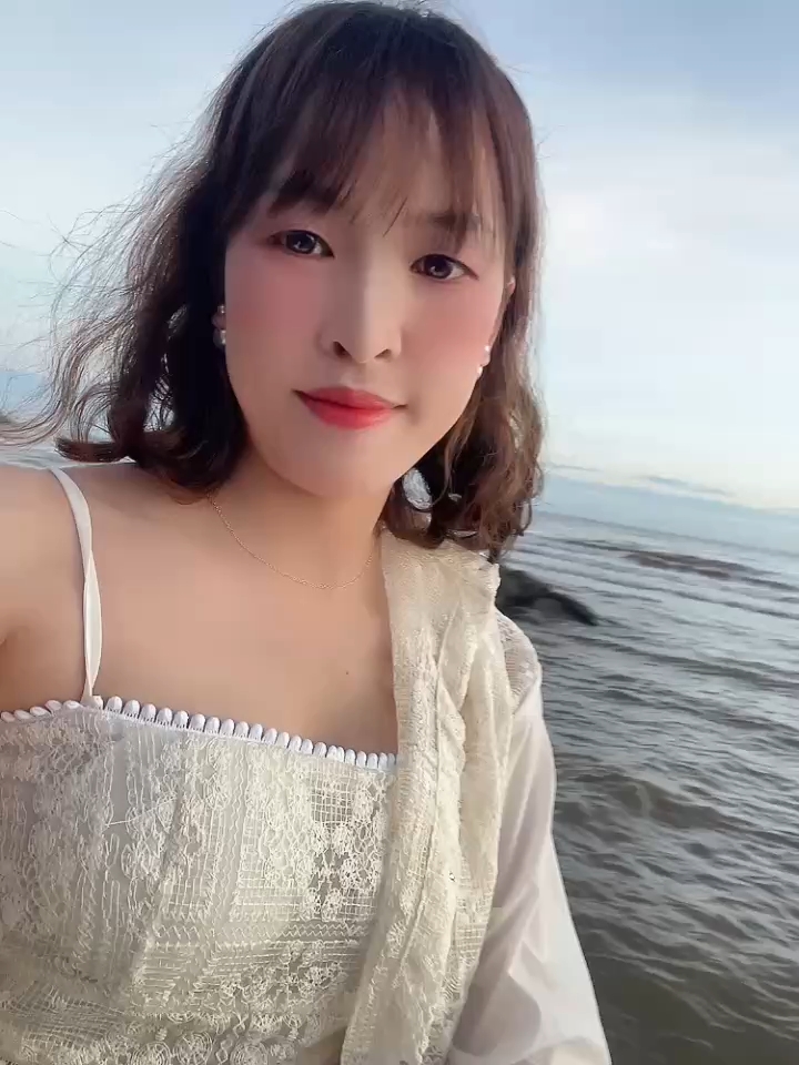 Mimi from Vietnam